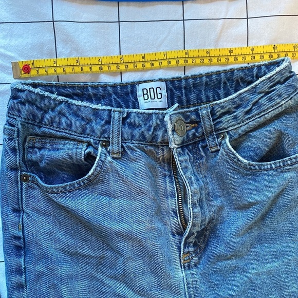 Women’s BDG Mom jeans sz W 26 L 32 - Picture 6 of 7